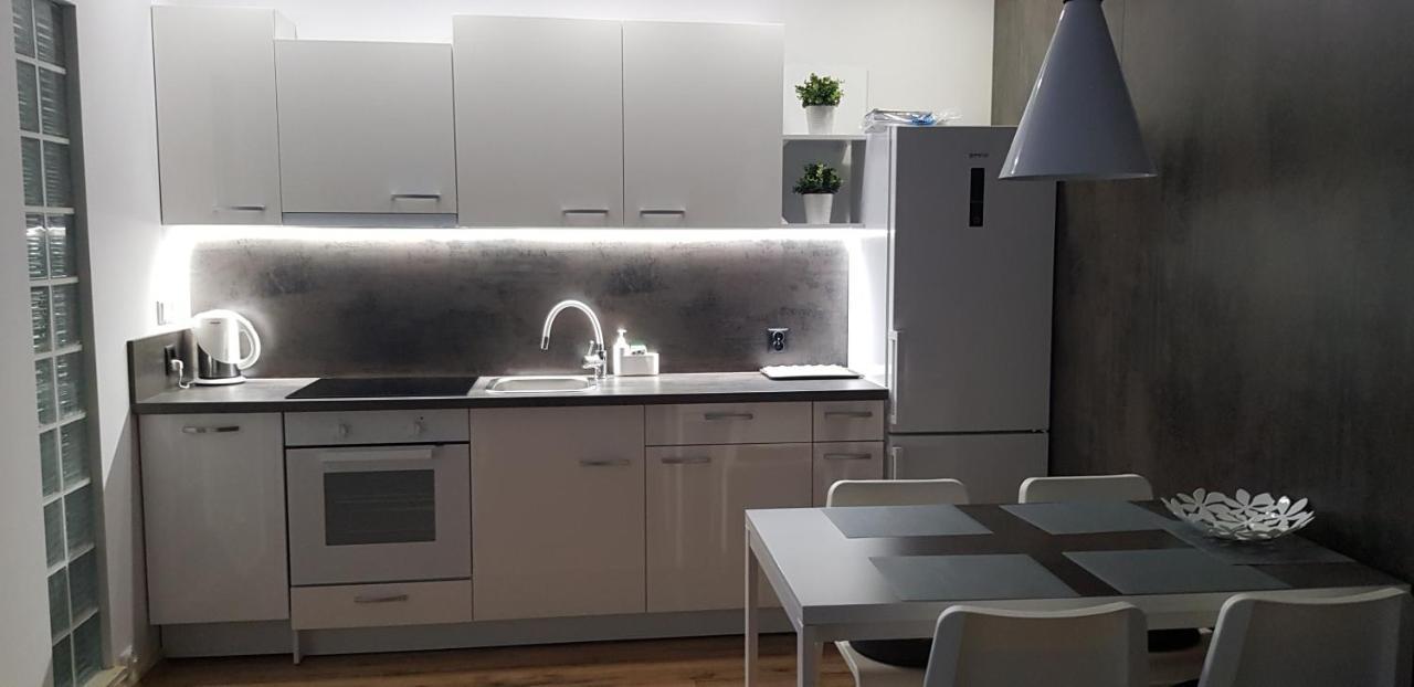 コウォブジェクApartament Za Swierkamiアパートメント エクステリア 写真